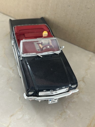 Ford mustang convertible - mustang,